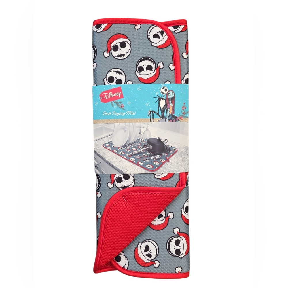 NWT: Disney "THE NIGHTMARE BEFORE CHRISTMAS" Kitchen Linens - Picture 3 of 5